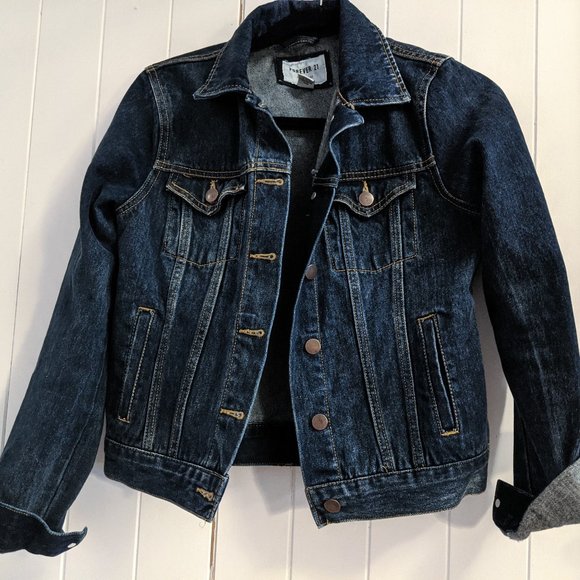 Cropped Jean Jacket - Picture 1 of 3